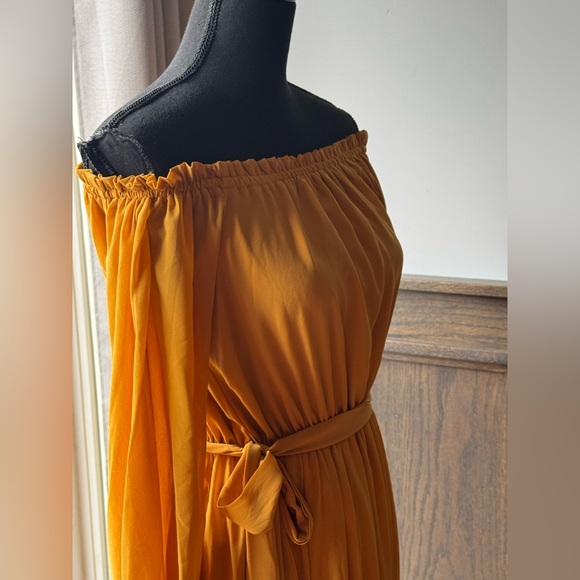 Baltic Born Mustard Off Shoulder Maxi Dress medium - Picture 6 of 7
